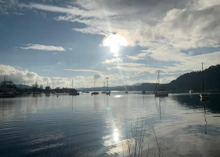 بيت ضيافة Ivythwaite 4*